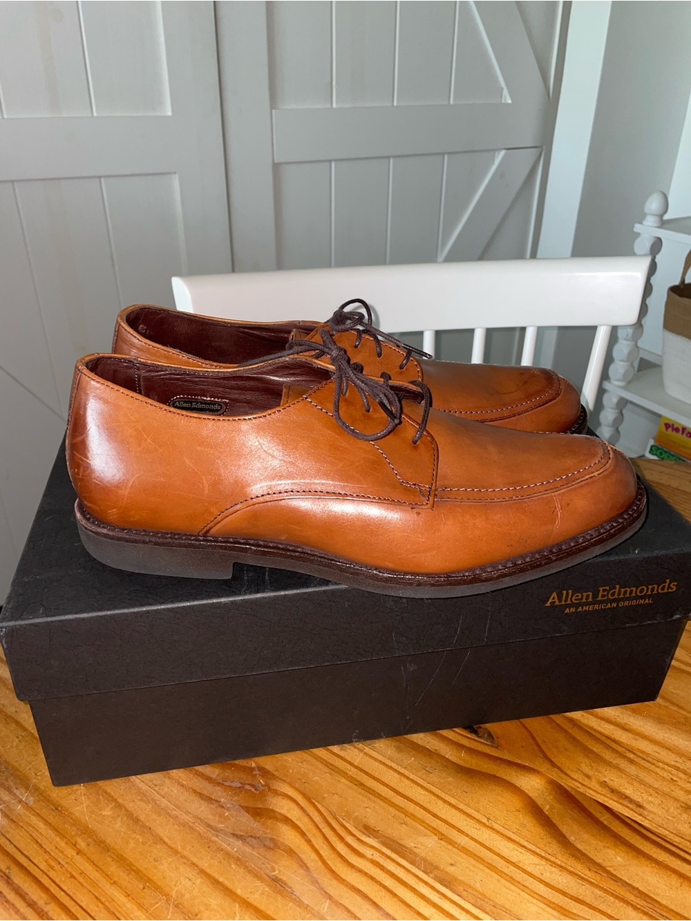 Allen Edmonds MSP Derby In Walnut Sz 9.5 E Wide New With Defect $345